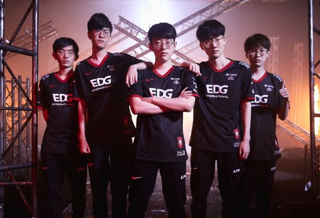 攻组合提前 攻组合提前