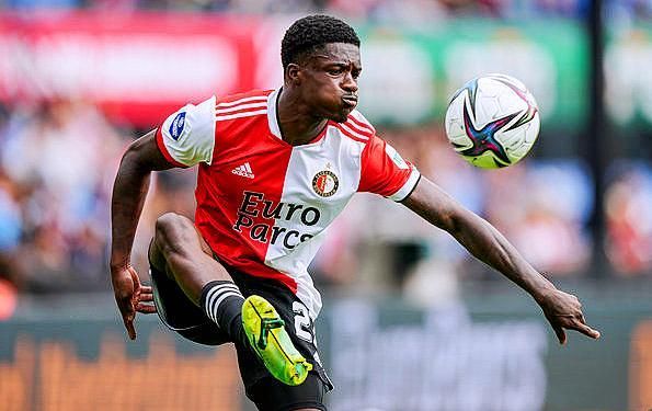 名青少年 名青少年