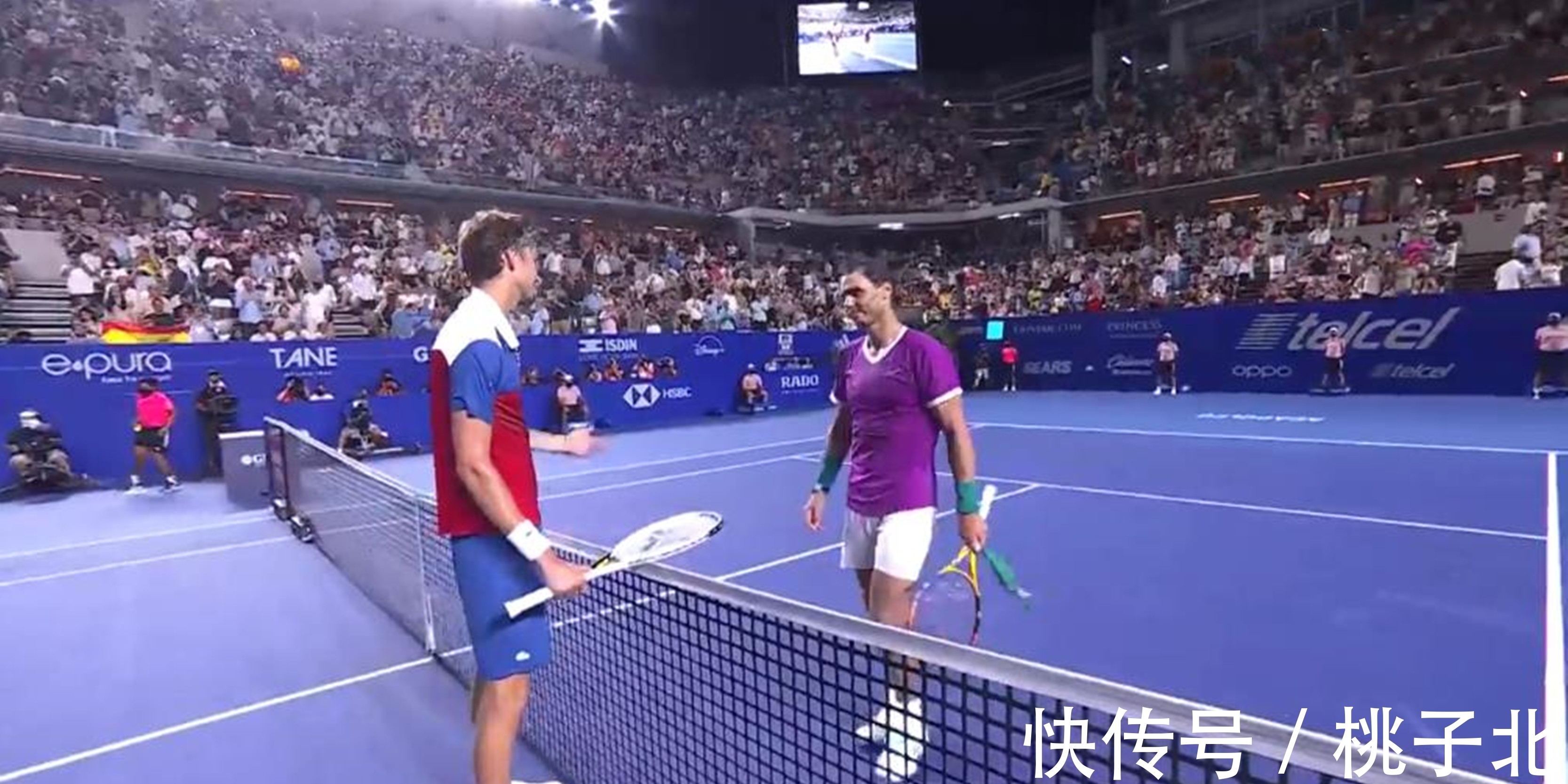 略靠内侧 略靠内侧